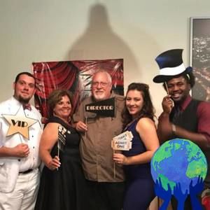 Meet your Posher, Annette